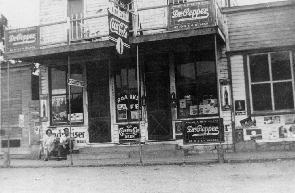 Tiny Café, McFarland, Kansas